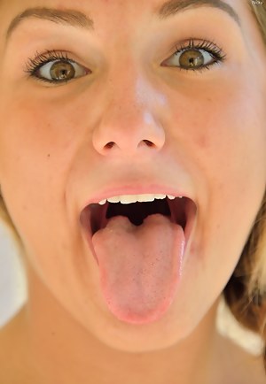 Teen Tongue Porn Pictures